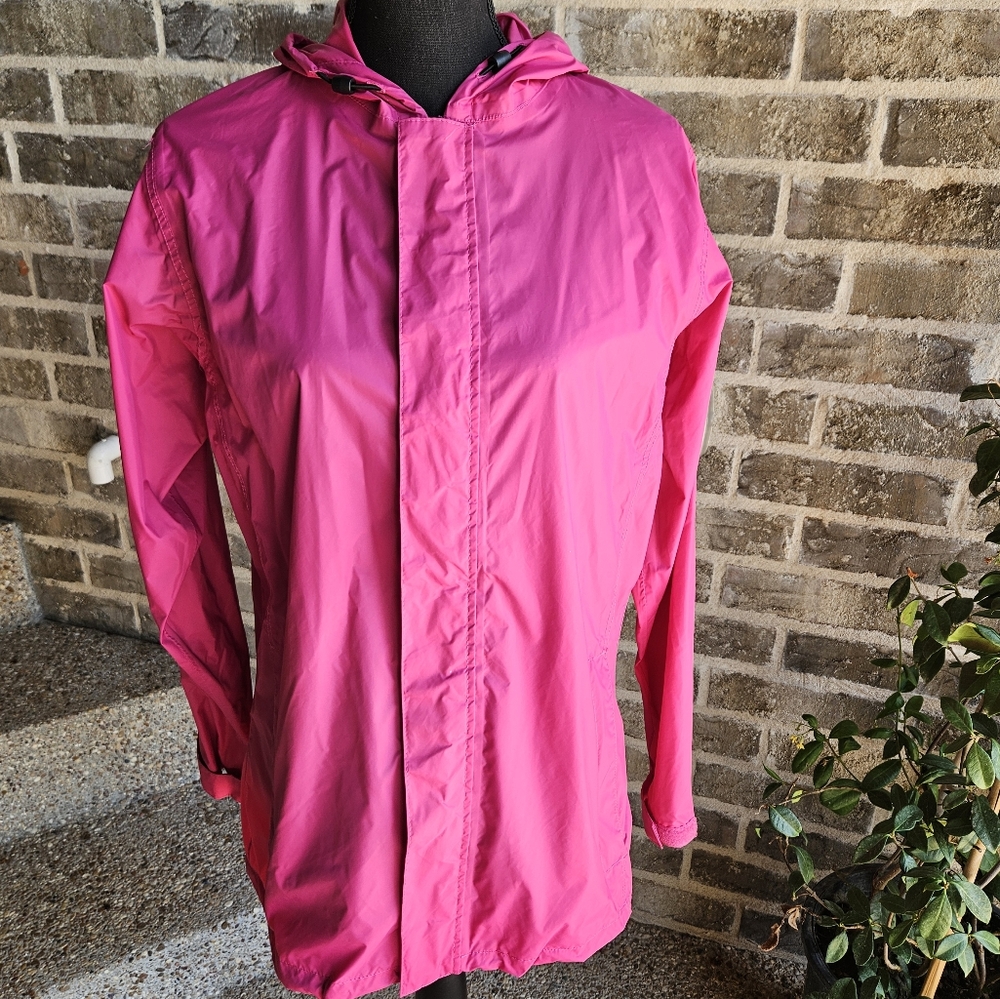 Magellan Lightweight Pink‎ Raincoat Size Medium